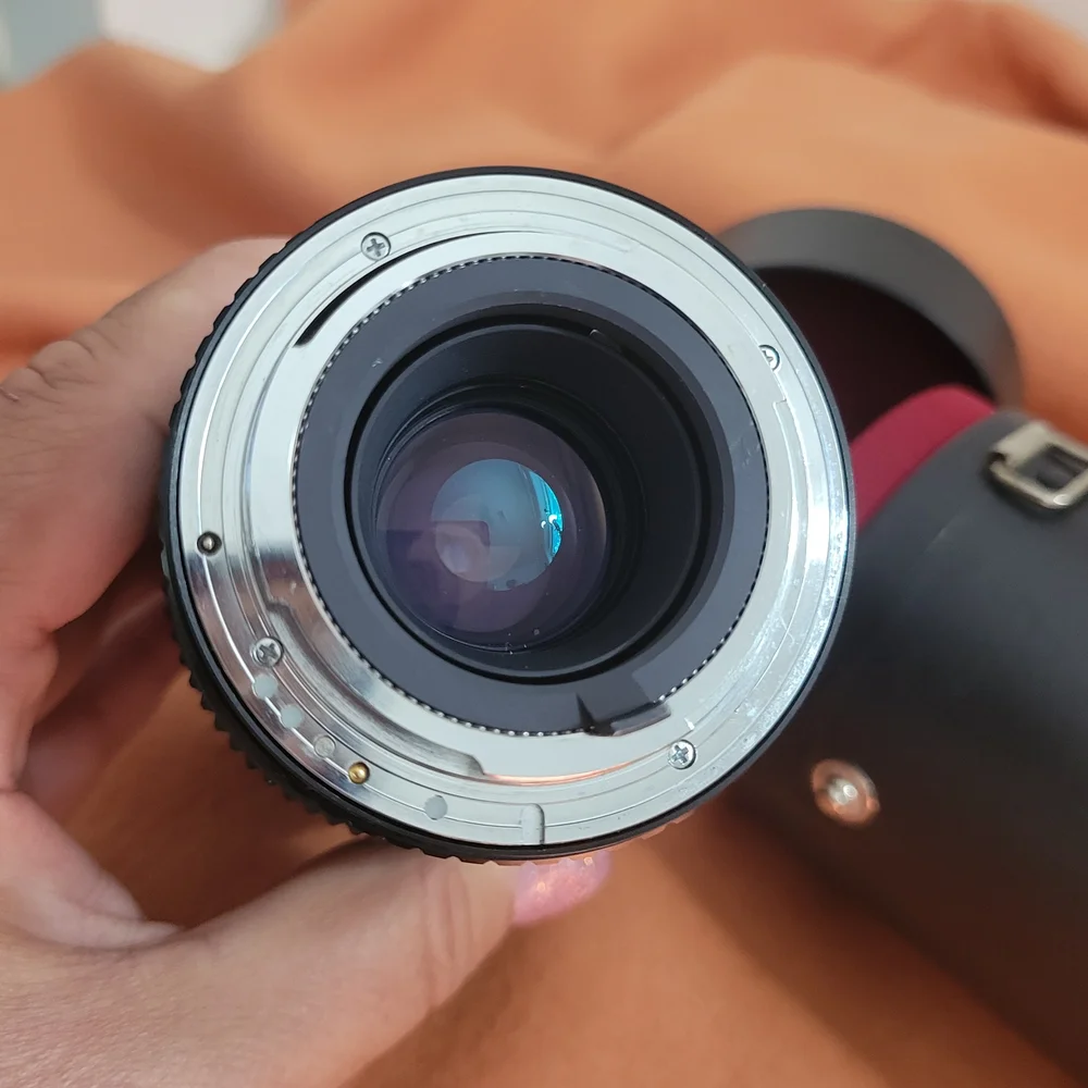 Black Telephoto Zoom Lens for Professional Photography